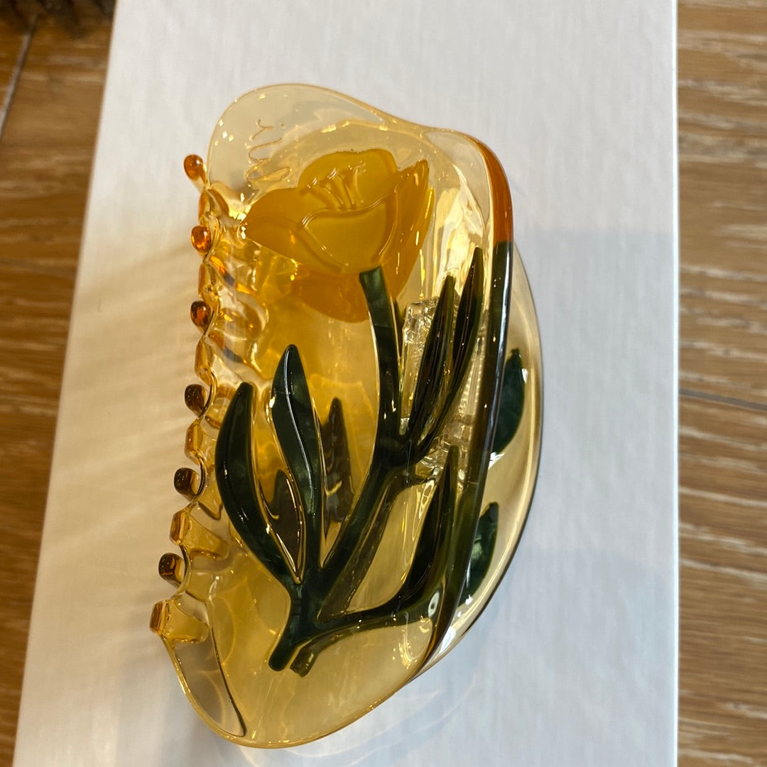 Buttercup Claw