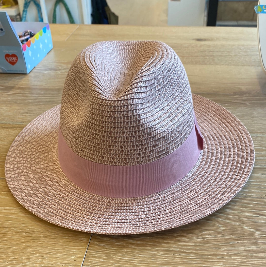 Fedora