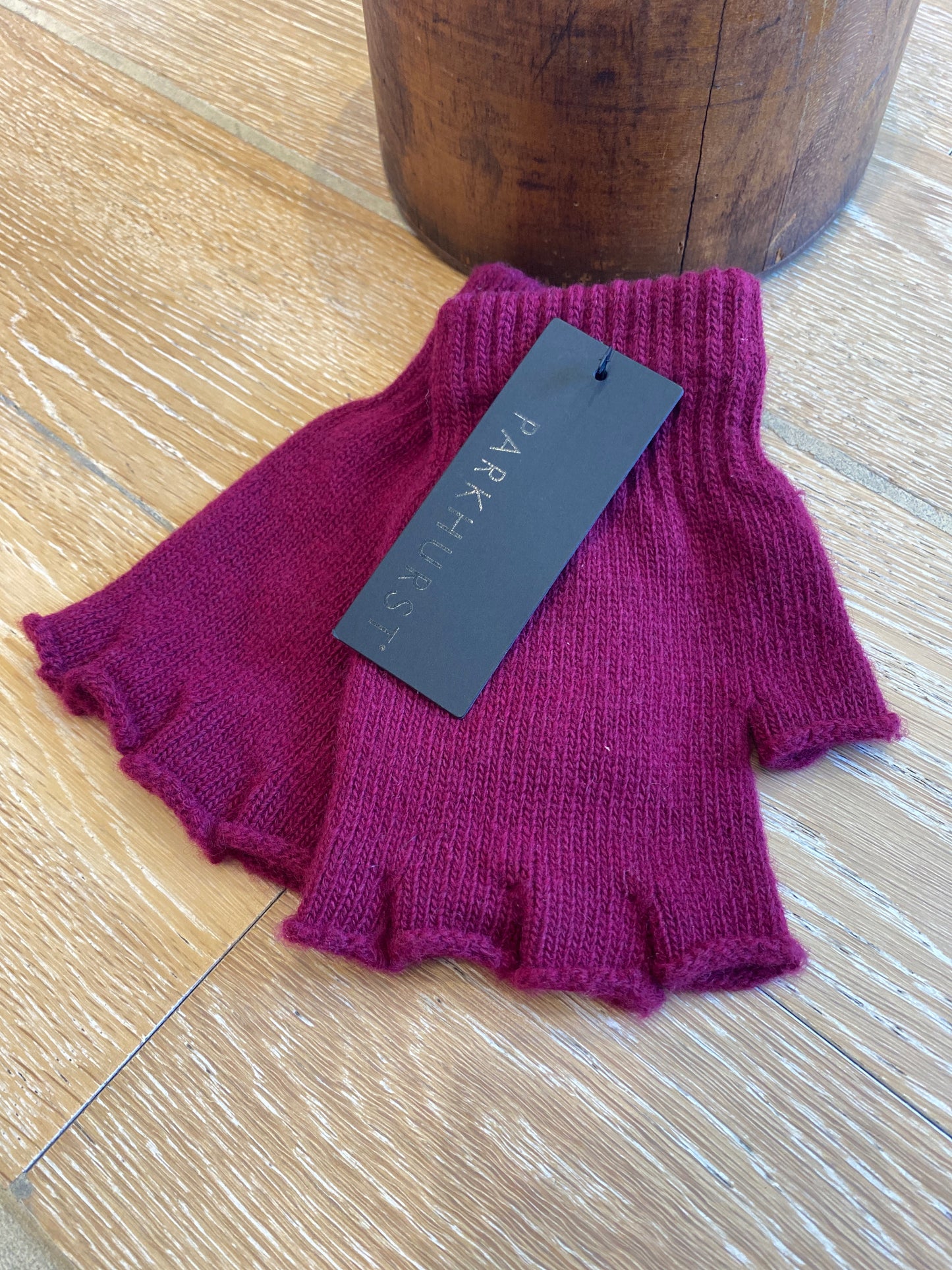 Fingerless Glove