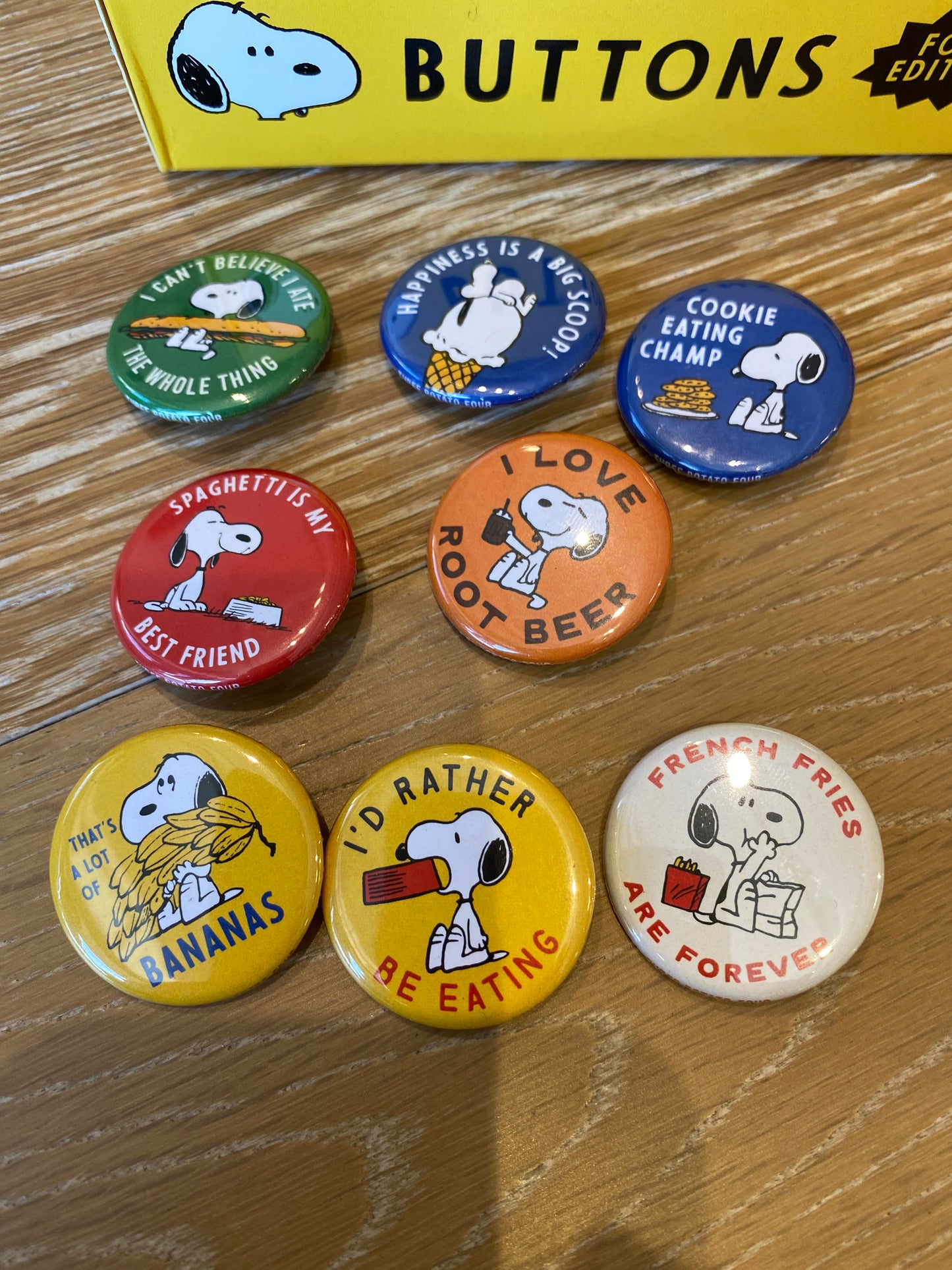 Snoopy Buttons