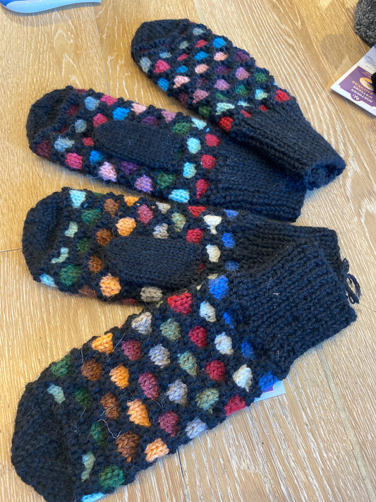 Bubble Mittens
