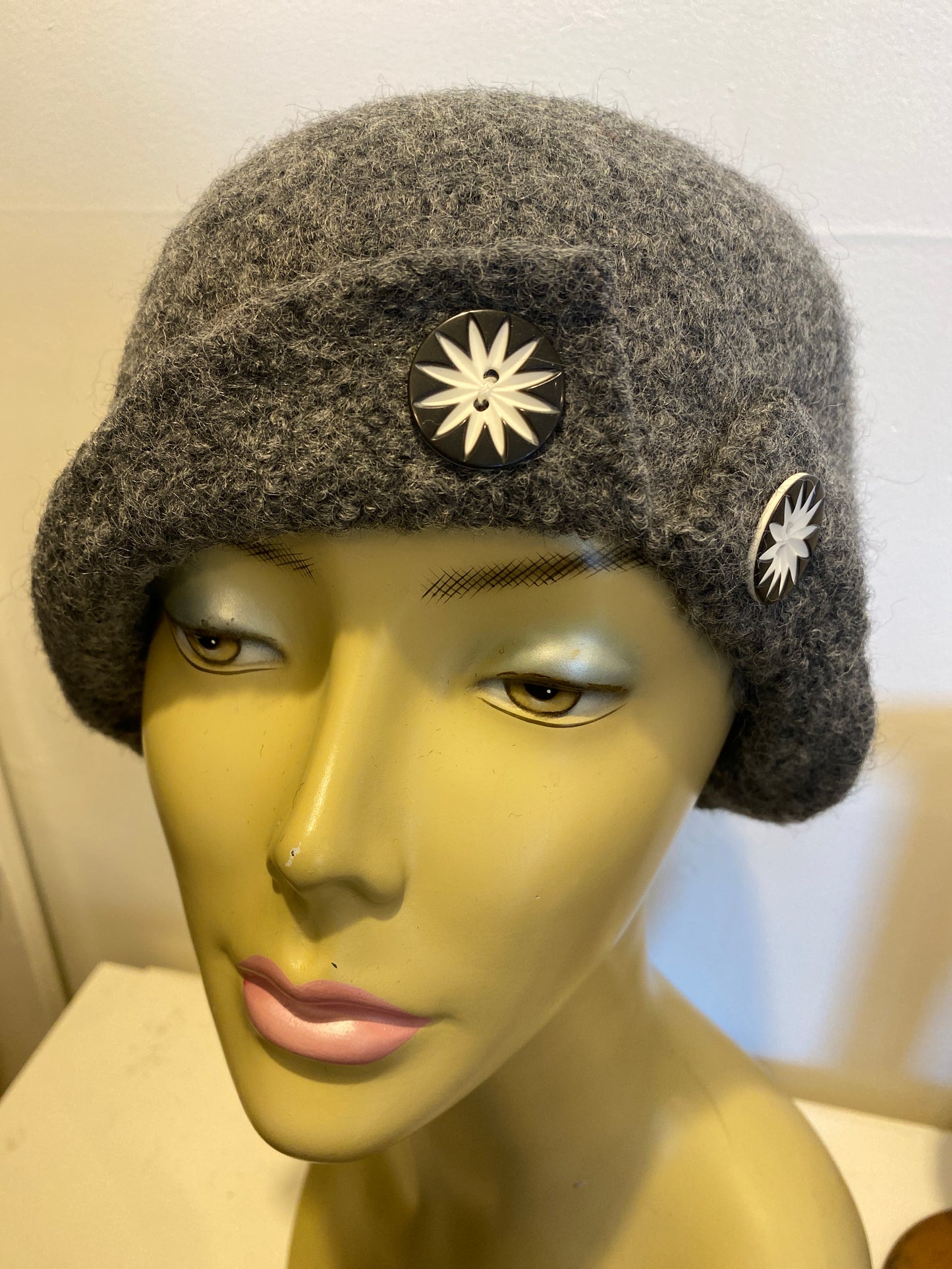 Julie Sinden Button Up Hat