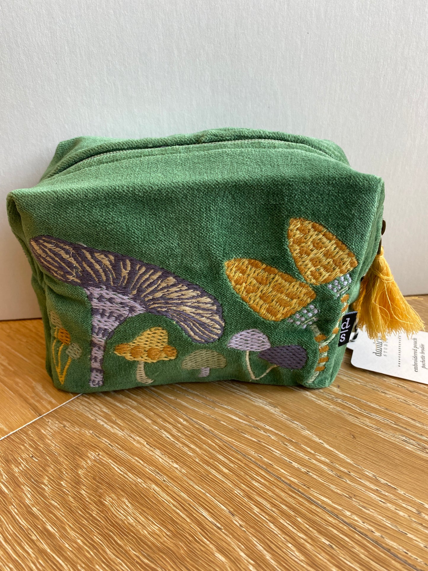 Pouch Embroidered