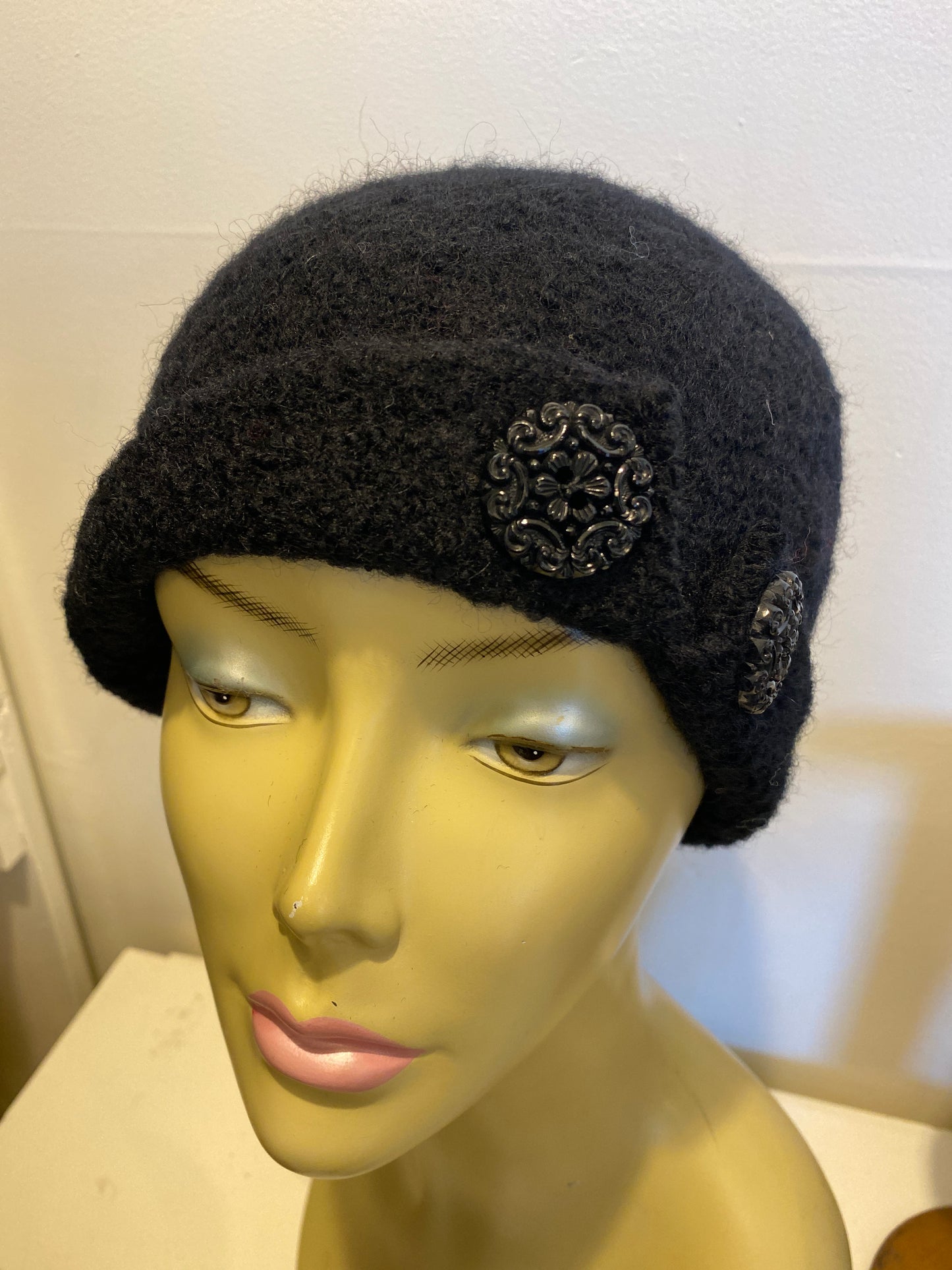 Julie Sinden Button Up Hat