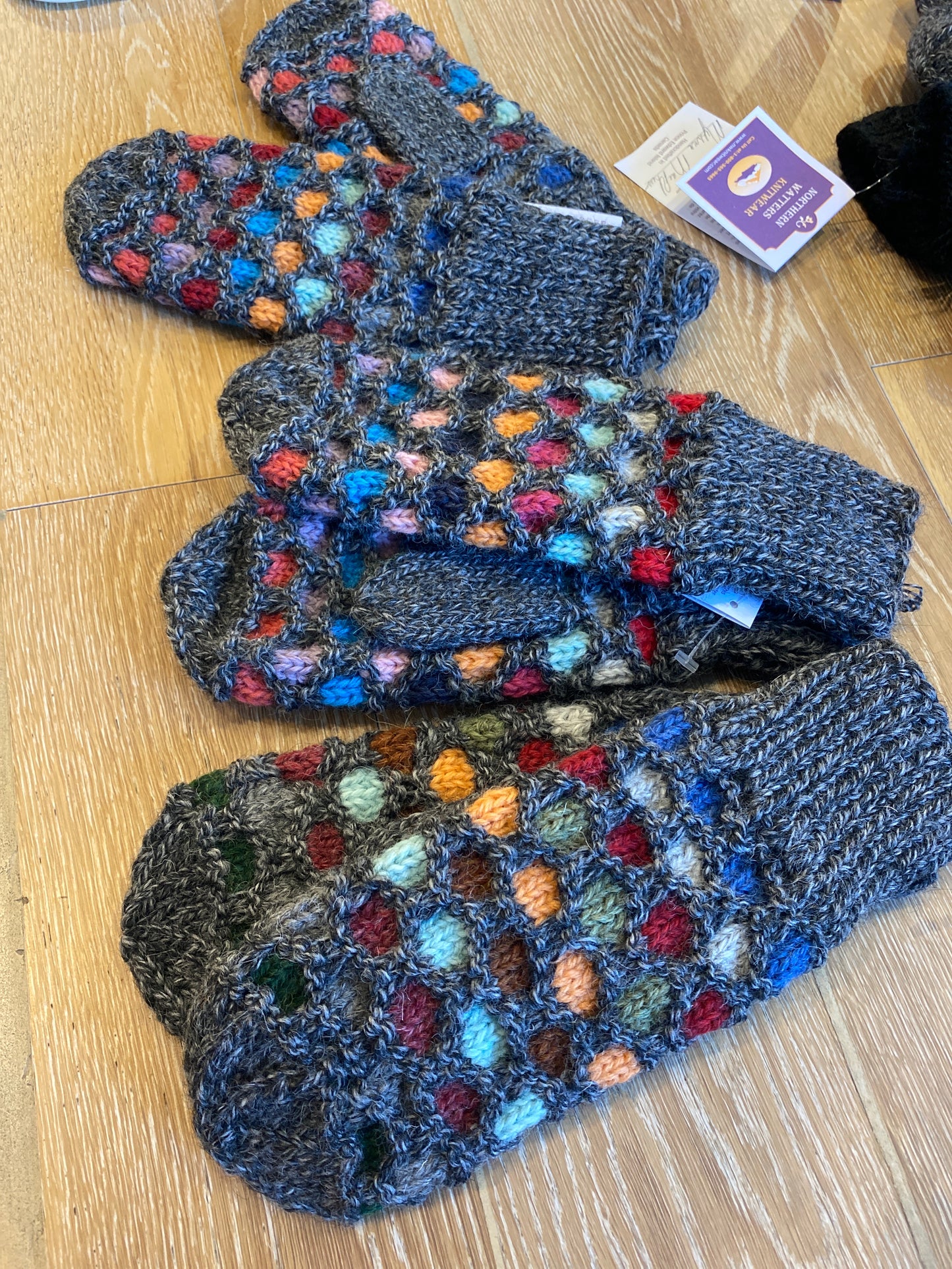 Bubble Mittens