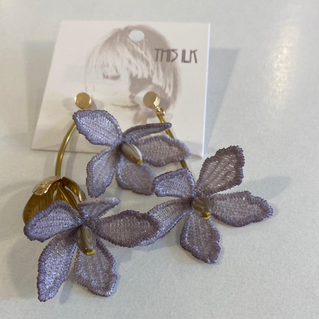 Tiare earrings