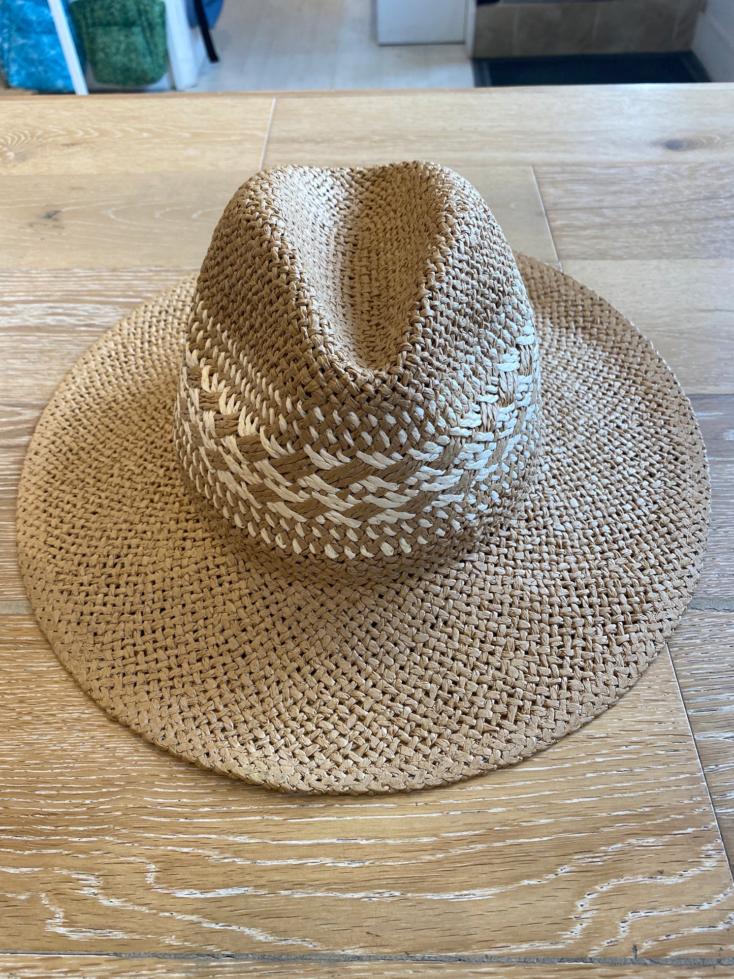 Amara Hat
