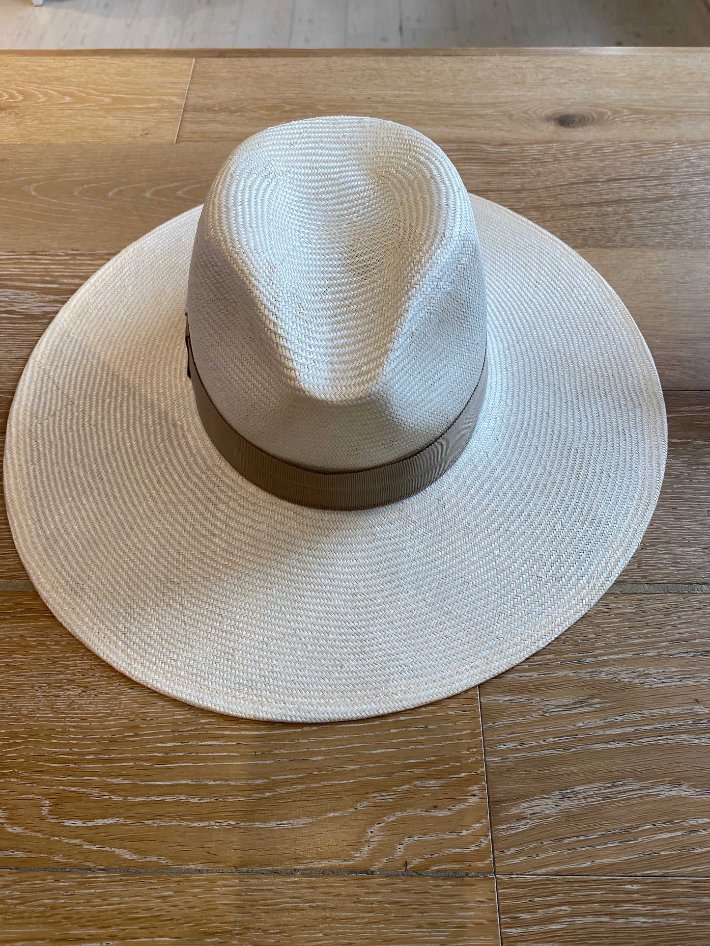 Frederica Parasisal Fedora