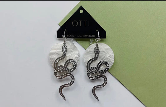 Otti Snakes Earrings