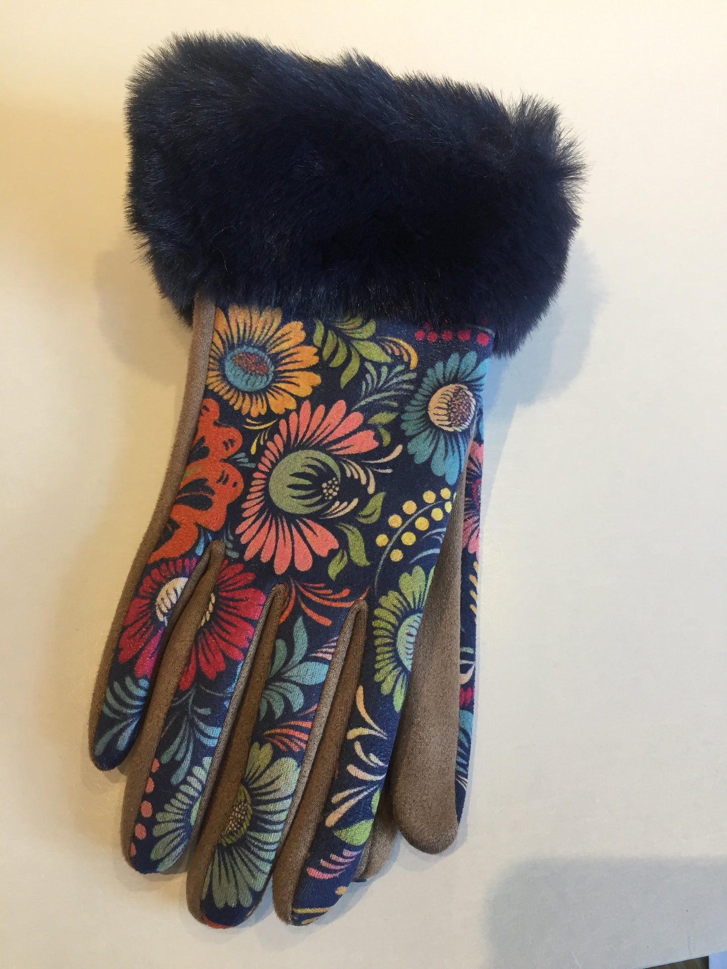 Bettina and Bernadette gloves