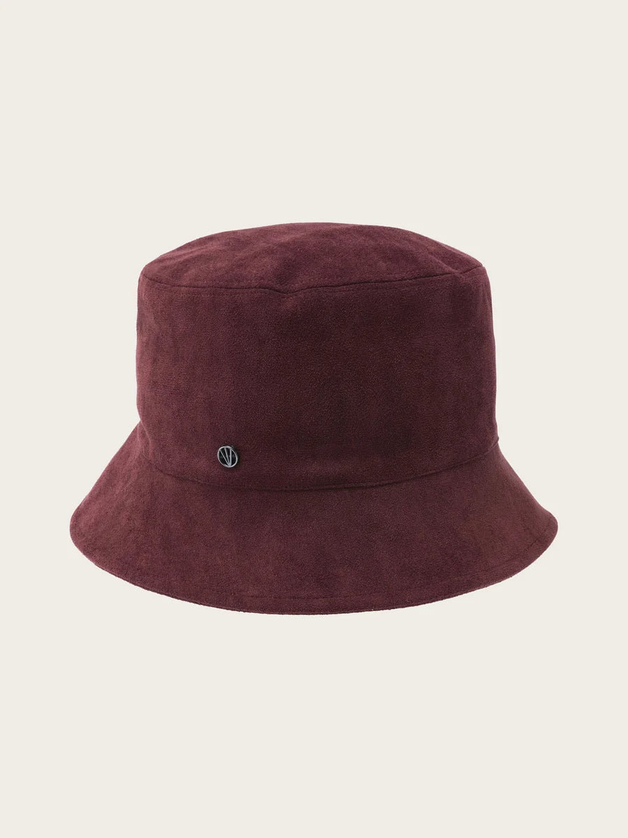Loevenich Bucket Hat in Faux Suede Wine