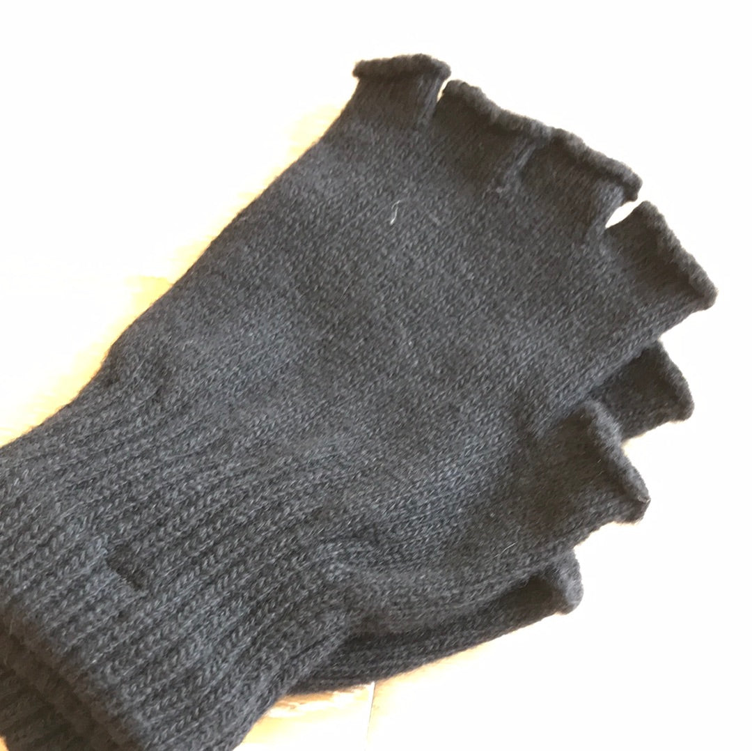 Fingerless Glove