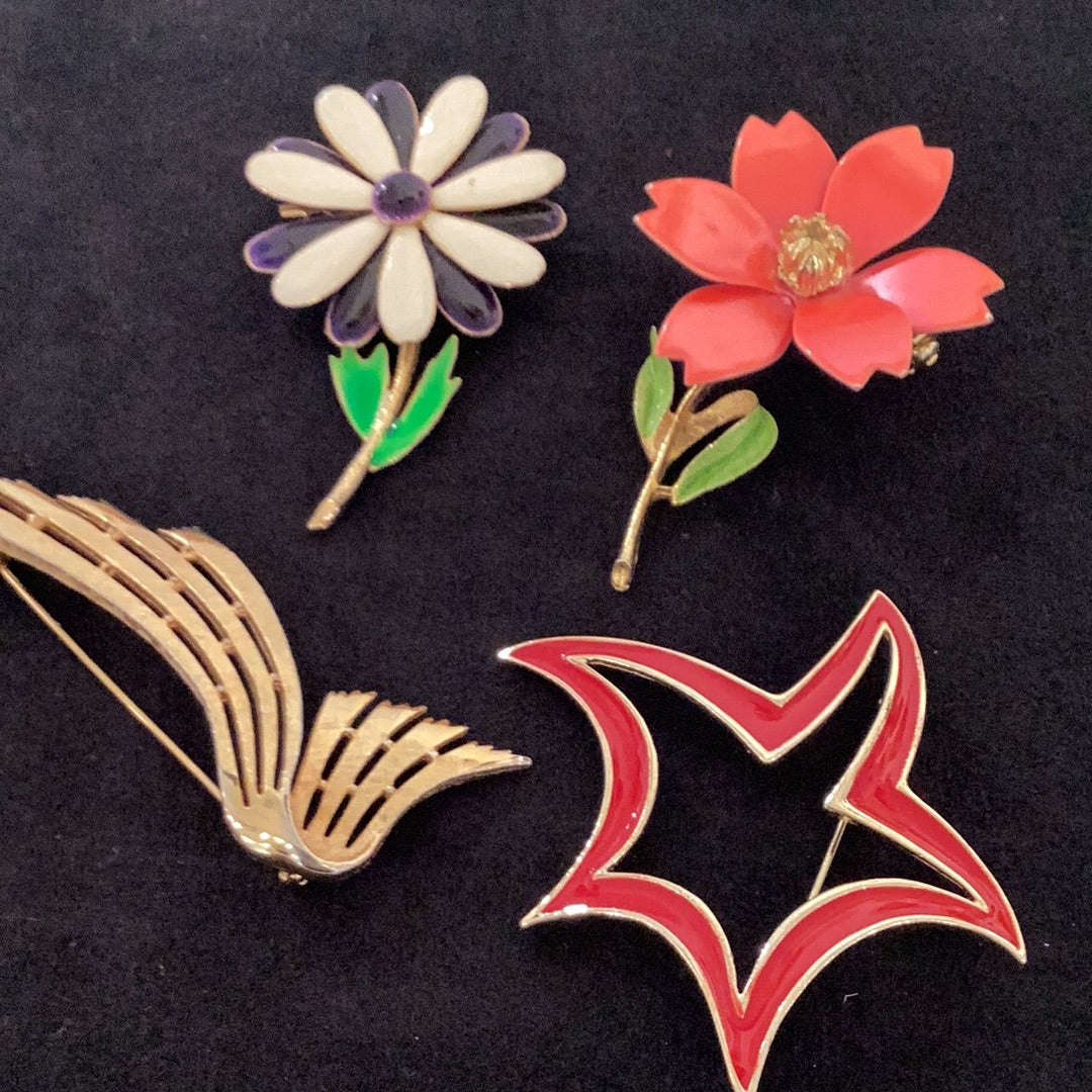 Vintage Flower Brooches