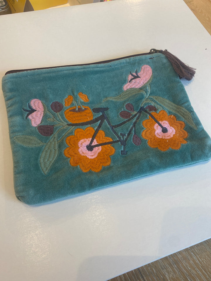 Flat Pouch