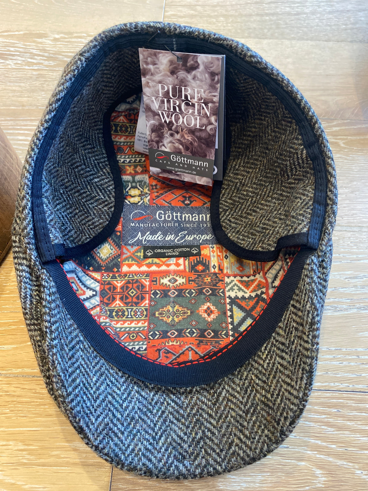 Haywood Grey/Brown Cap with earflaps