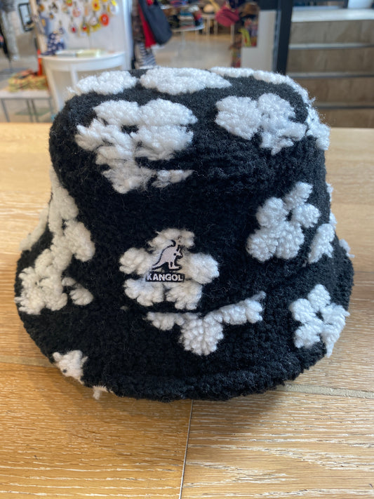 Floral Fleece Bucket