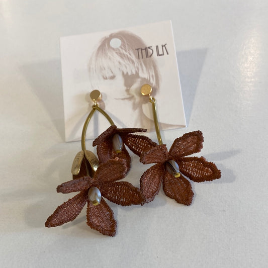 Tiare earrings