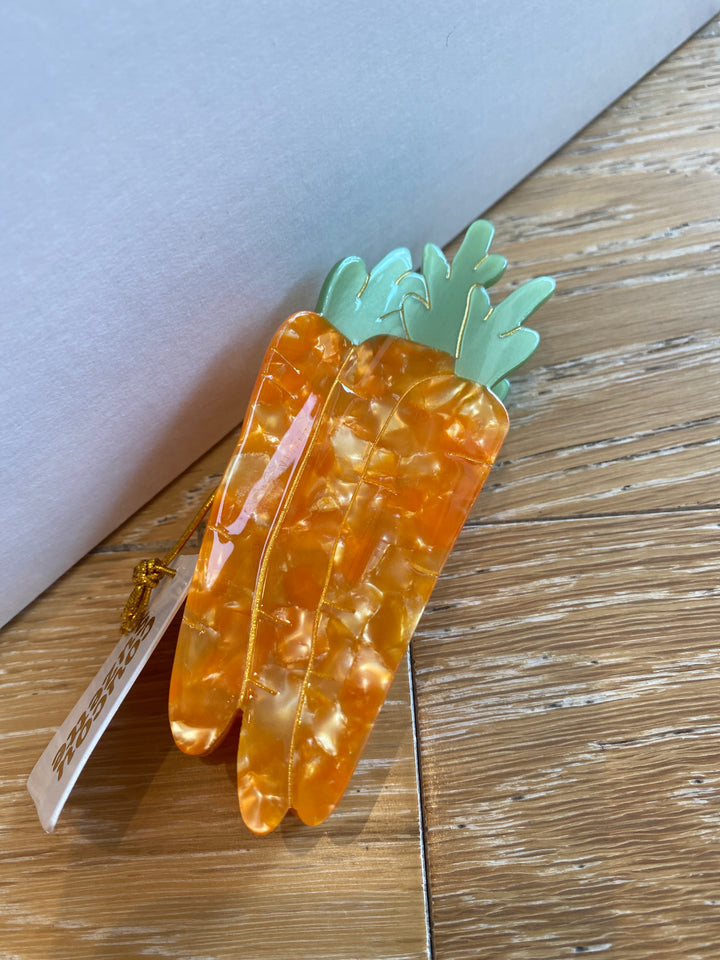 Carrot Hair Claw
