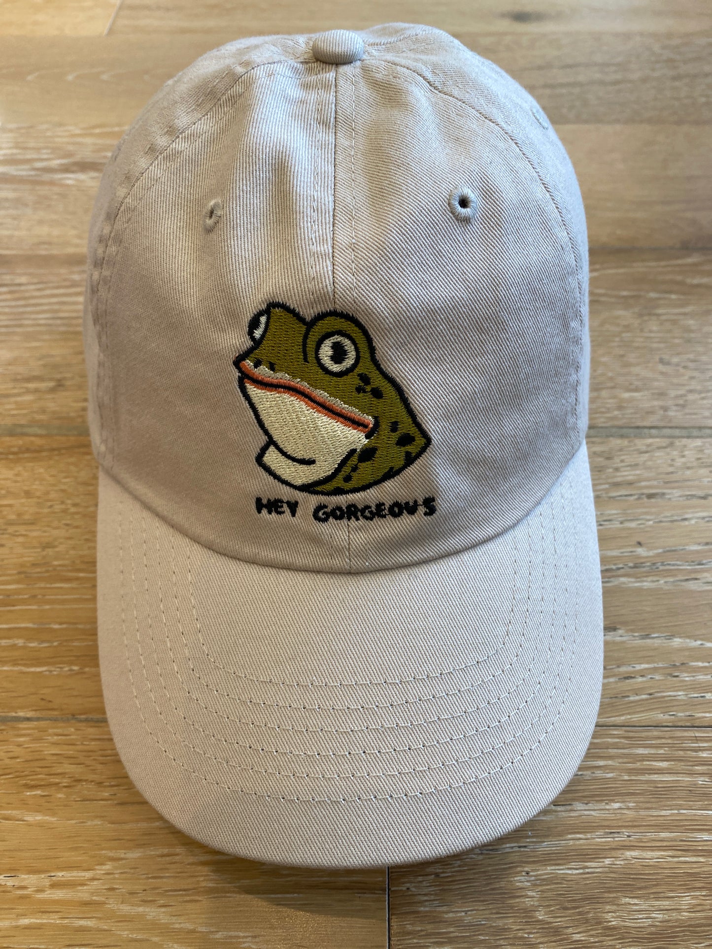 Hey Gorgeous frog Ball Cap