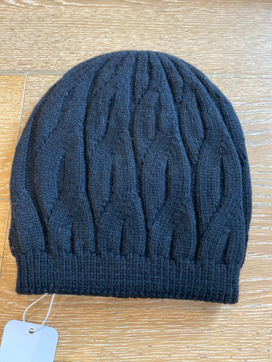 Cable Knit Beanie Black