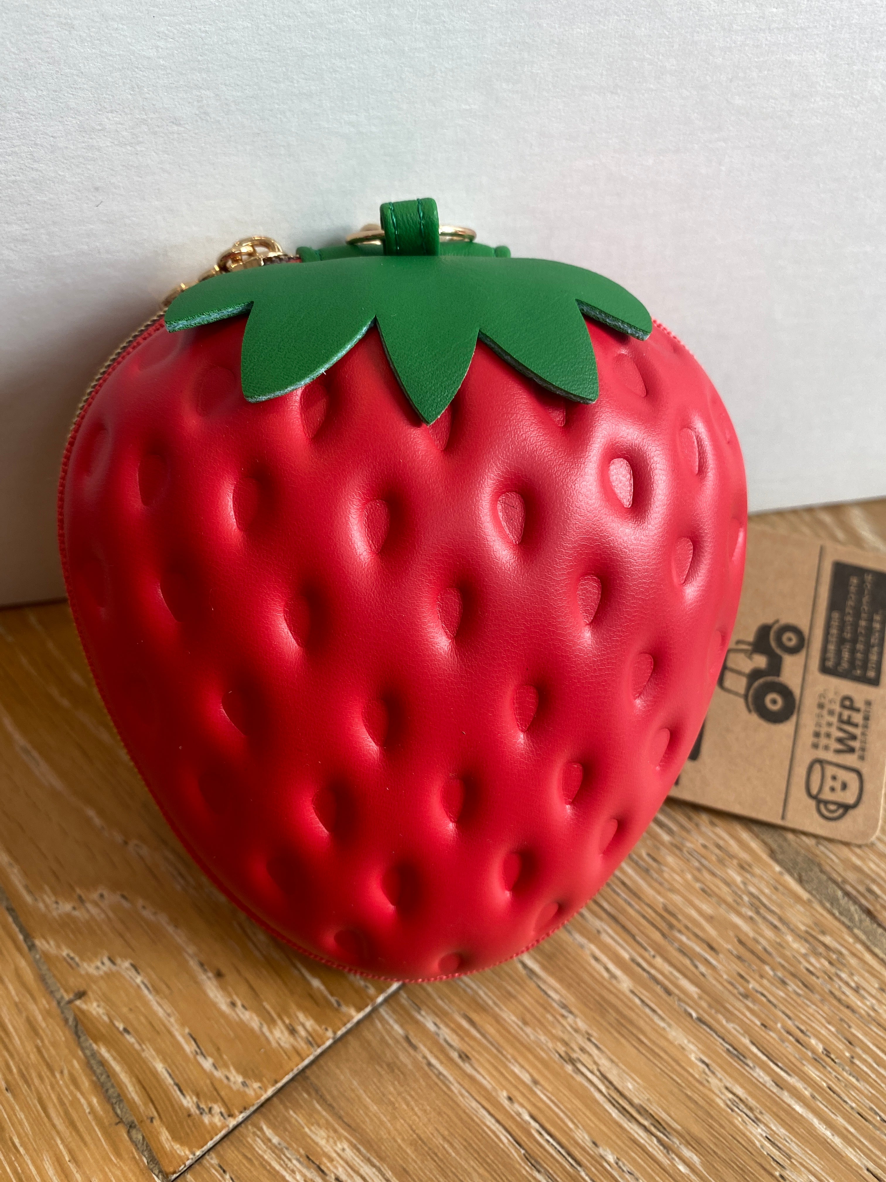 Fresh Strawberry Pouch