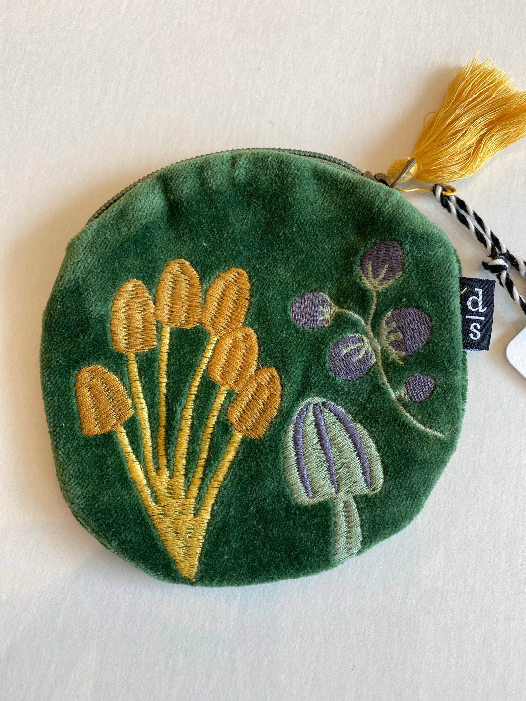 Coin Purse Embroidered