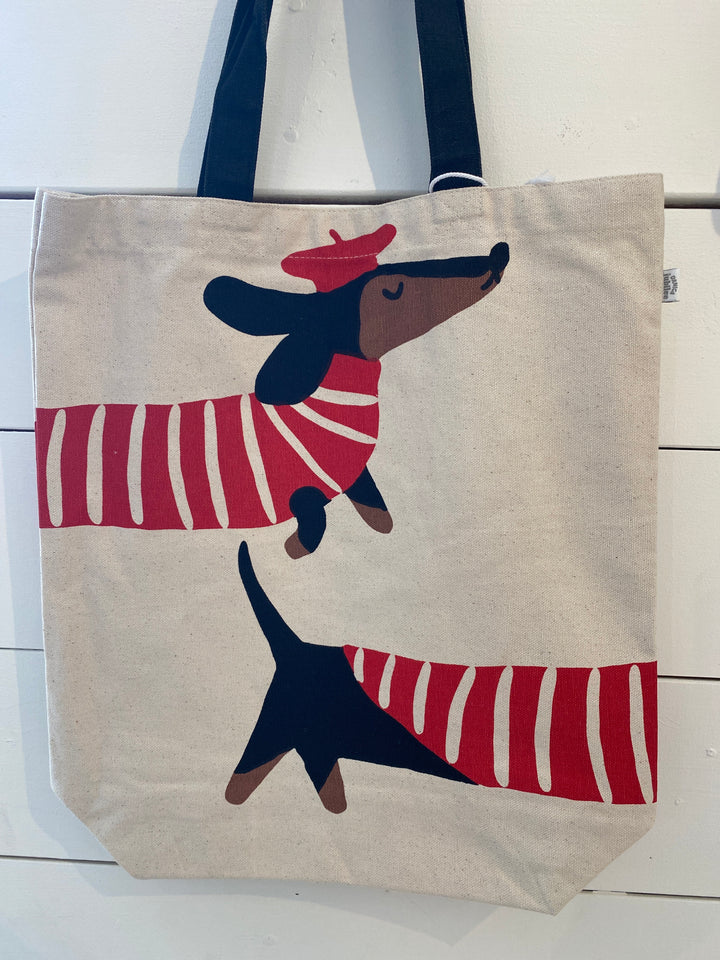 Dashing Dach Everyday Tote Bag