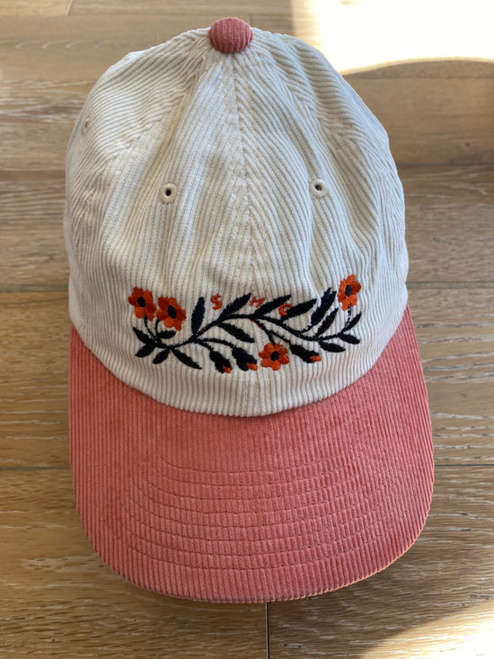 Garland Two Tone Vanilla/Strawberry Cap