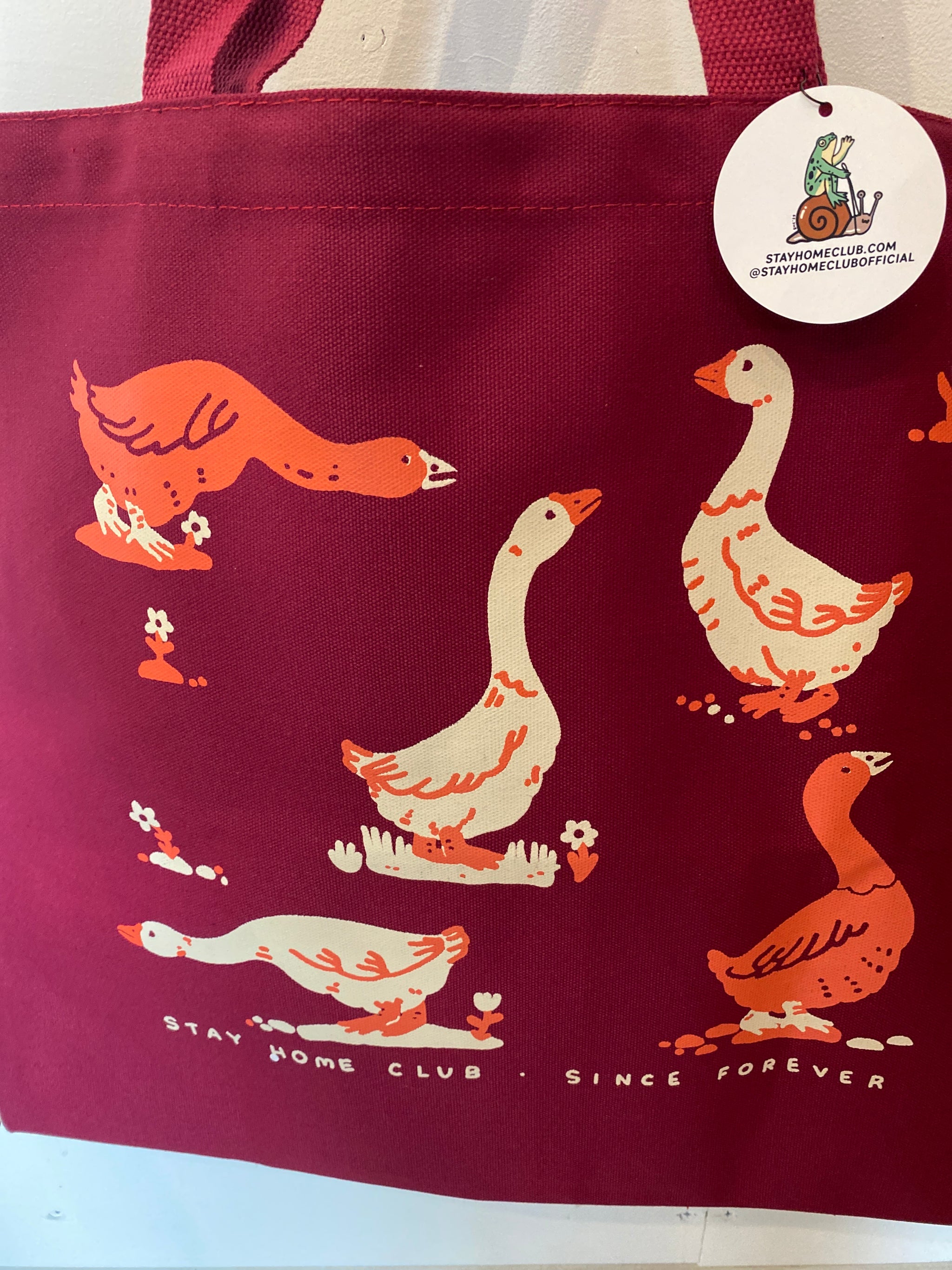 Flat Tote Goose Morning Maroon