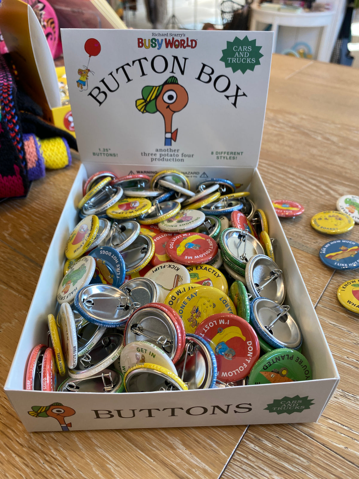 Richard Scarry Buttons – riobranner