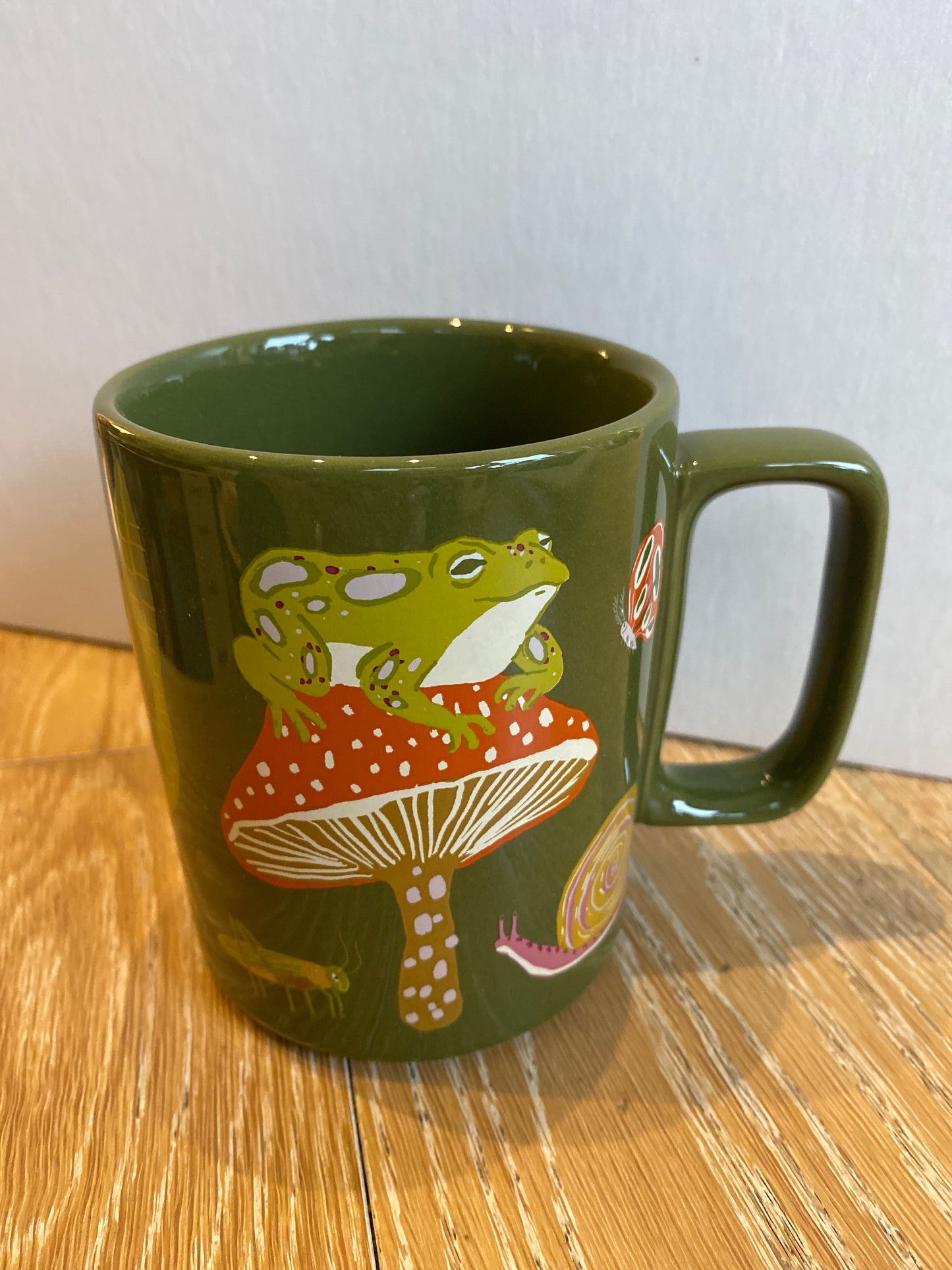 Mugs