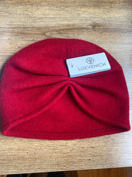 Loevenich Wool Beanie with Folded Back in Red
