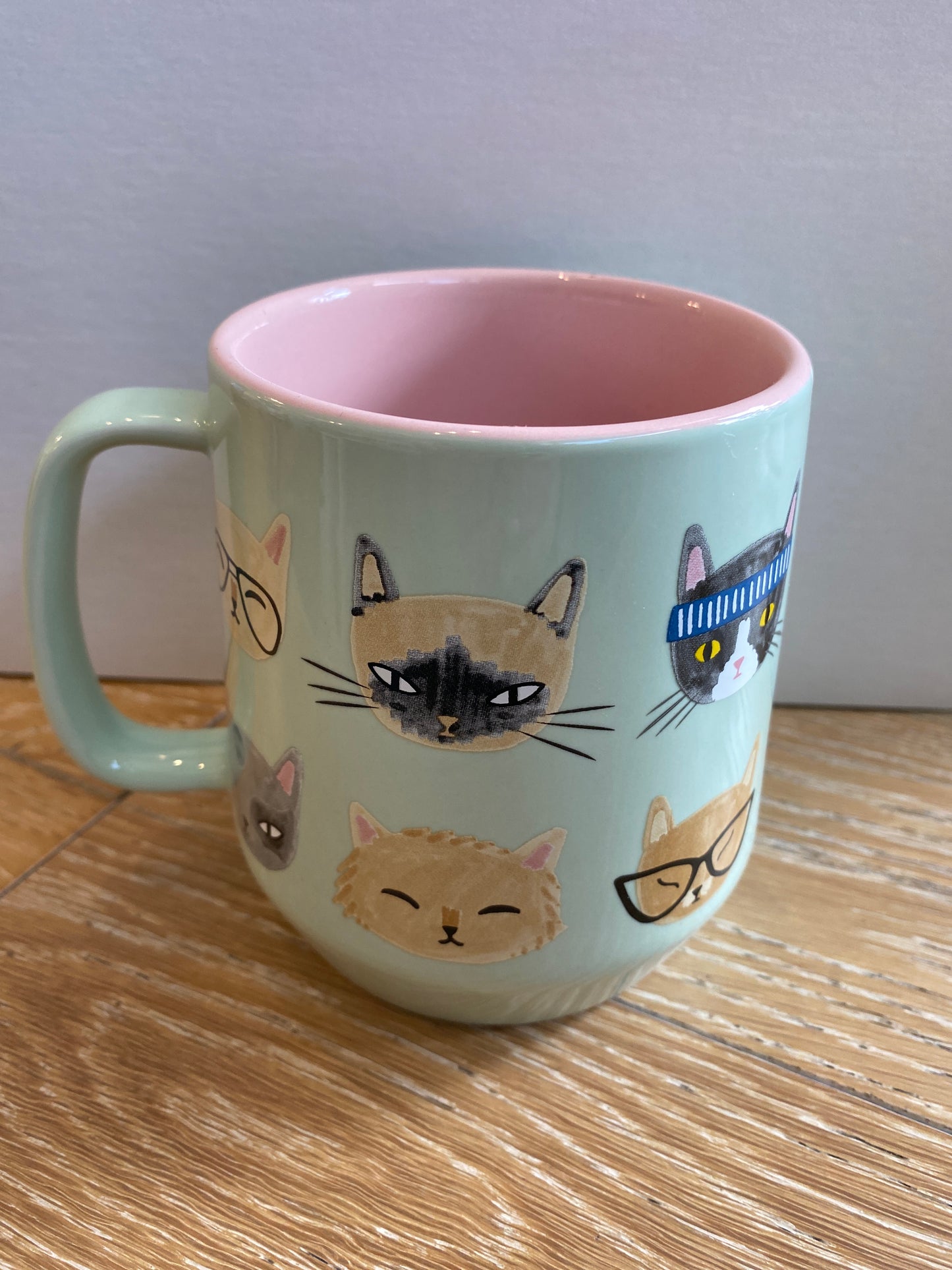 Mugs