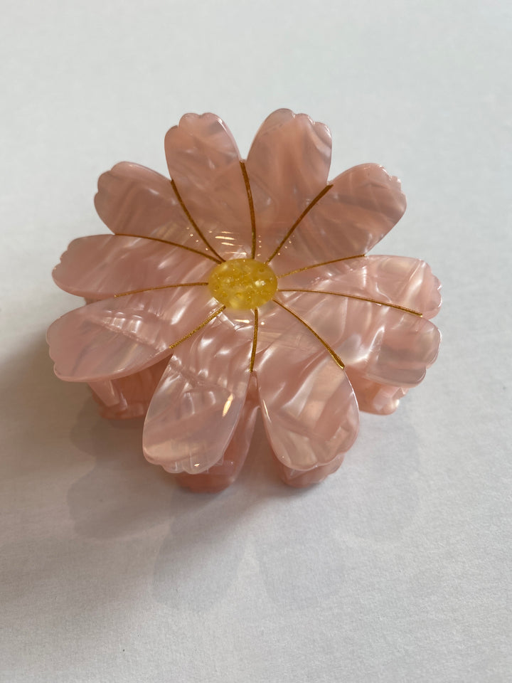 Cosmos Hair Claw