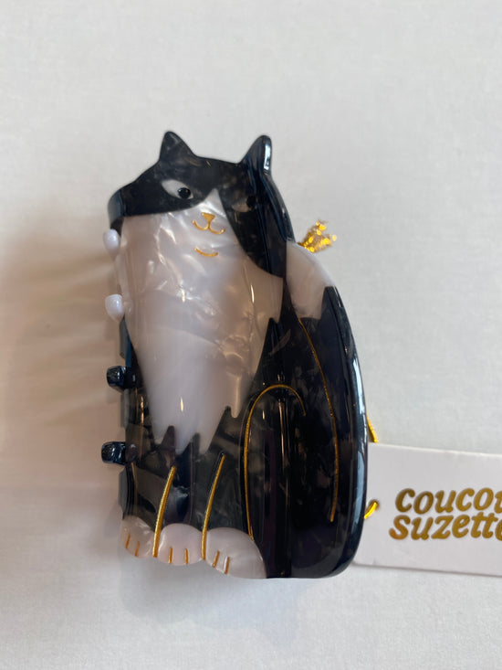 Black and White Cat Hair Claw