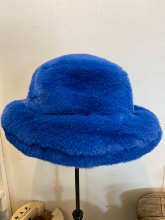 Winter Bucket