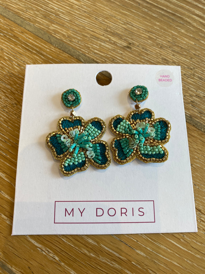 Turquoise Flower Beaded Earrings