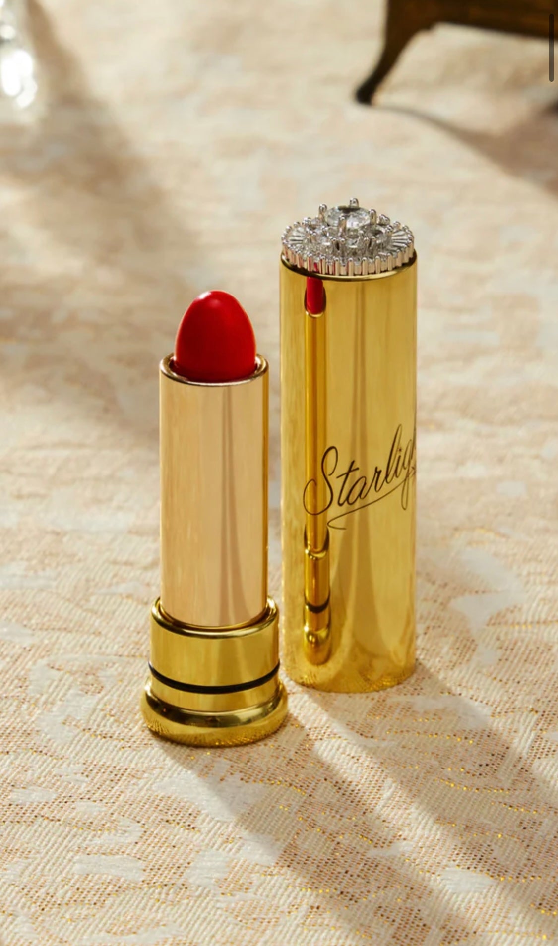 A Salute In Red Lipstick 1940s