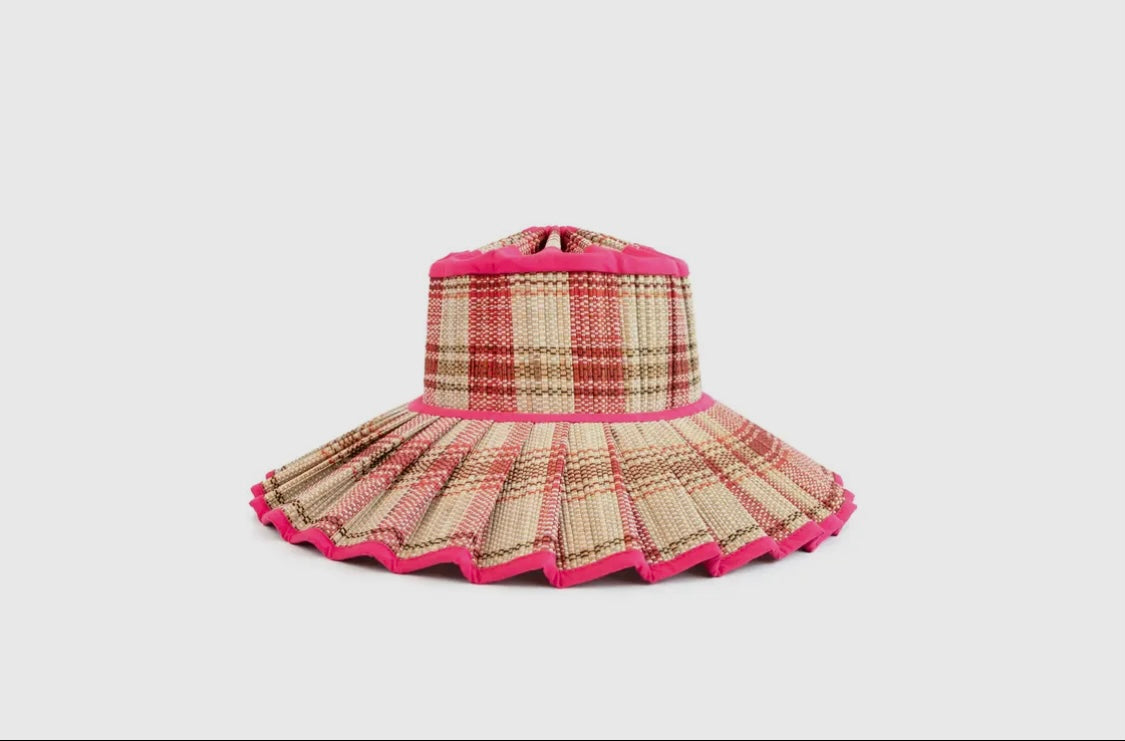 Maxi Capri Hat