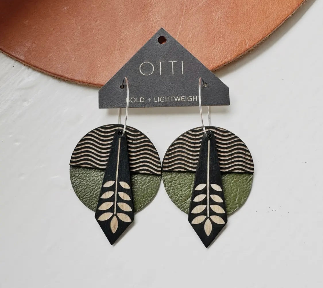 OTTI Wood Earrings