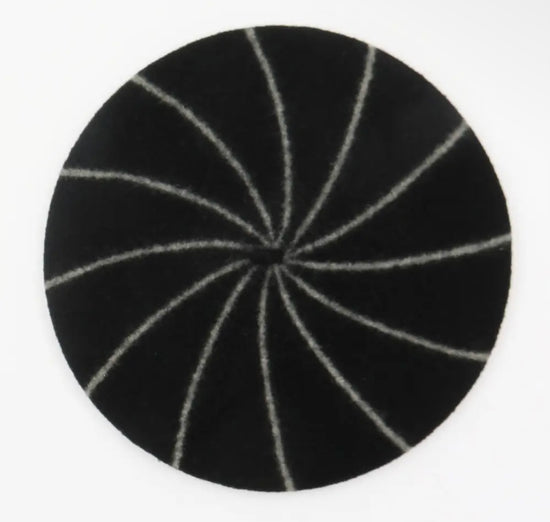 Mariniere Beret Black Ecru