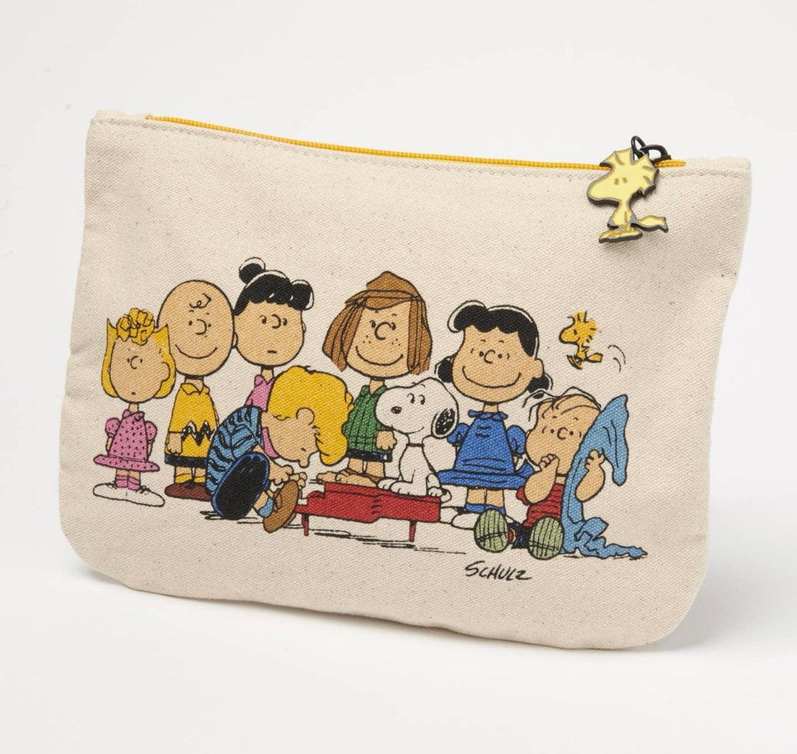 Peanuts Gang and Snoopy House Pouch
