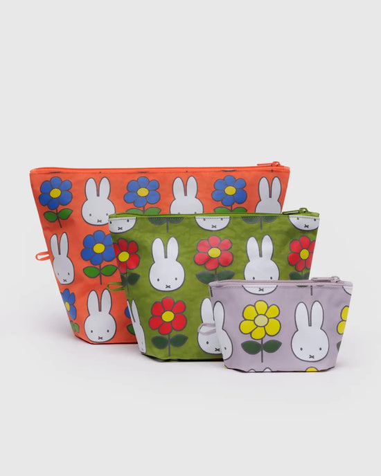 Go Pouch Set