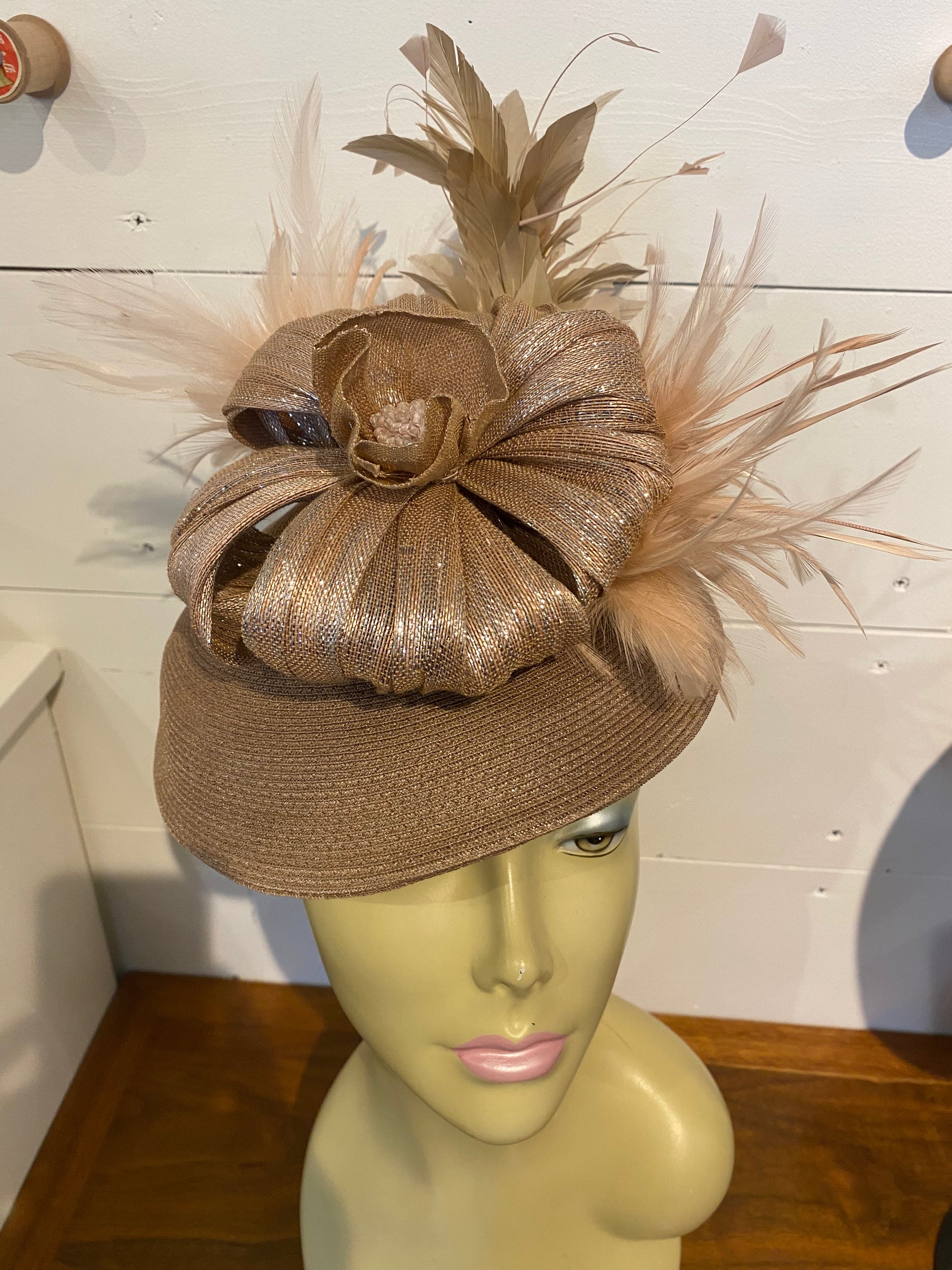 Cocktail Hat in Nude