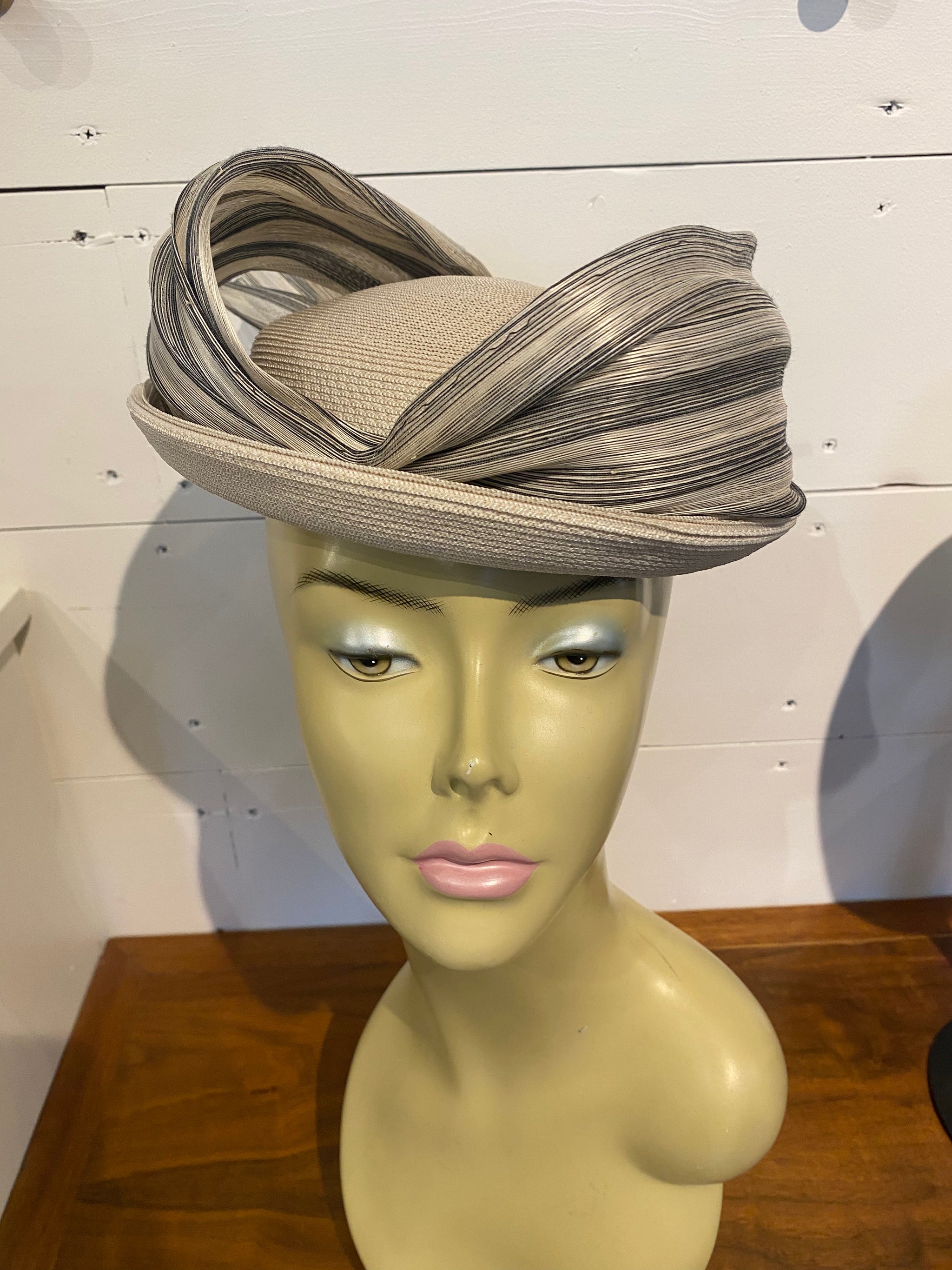 Cream Headpiece with Silk Abaca