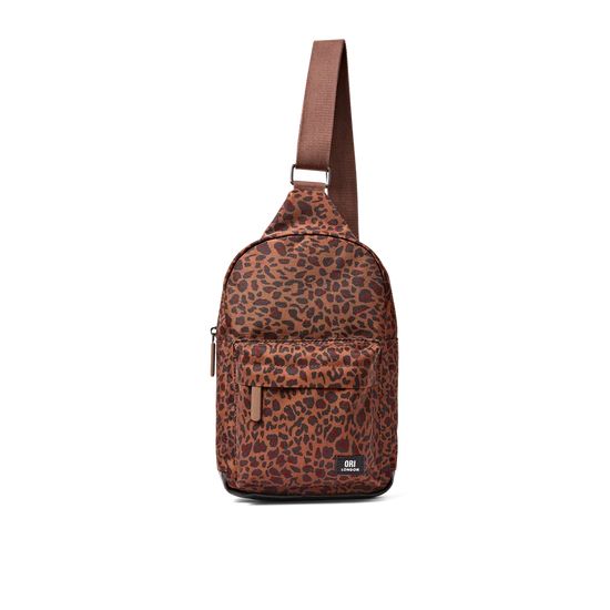 Willesden B Sling Bag in Mini Leopard