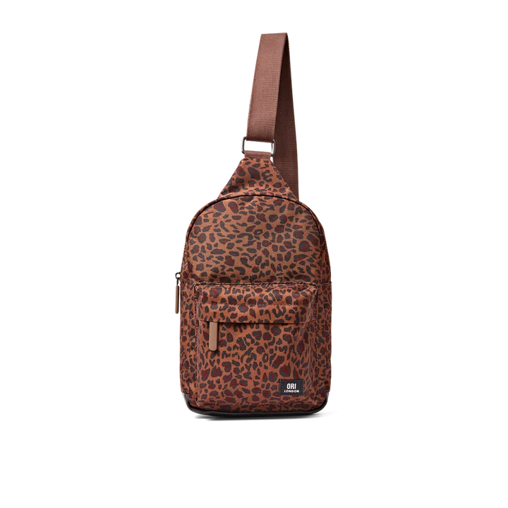 Willesden B Sling Bag in Mini Leopard