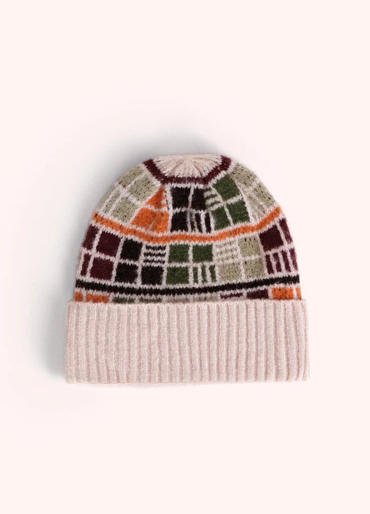 Dani Beanie in Damson Mix