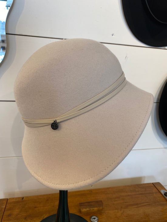 Willow Wool Cloche