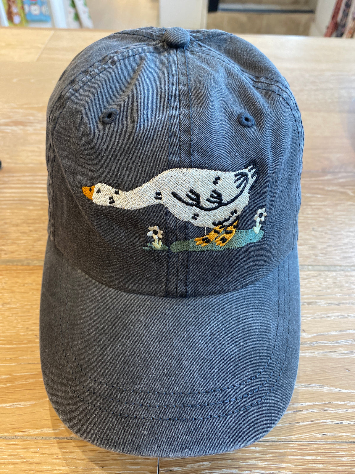 Reaching Goose Ball cap